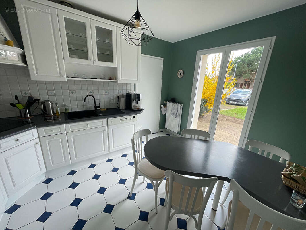 Maison à SAINT-SEBASTIEN-SUR-LOIRE