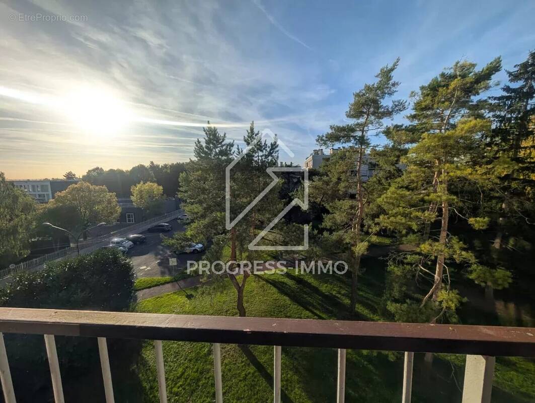 Appartement à CHENNEVIERES-SUR-MARNE