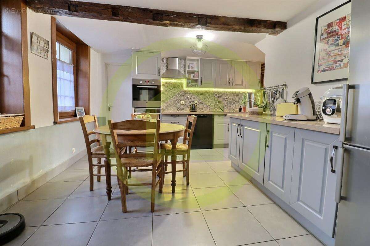 Maison à EPPE-SAUVAGE