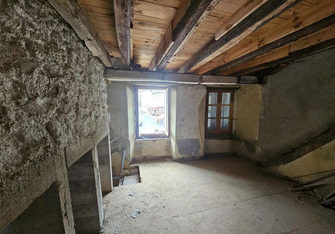 Photo 5 - Appartement à CHAUDES-AIGUES