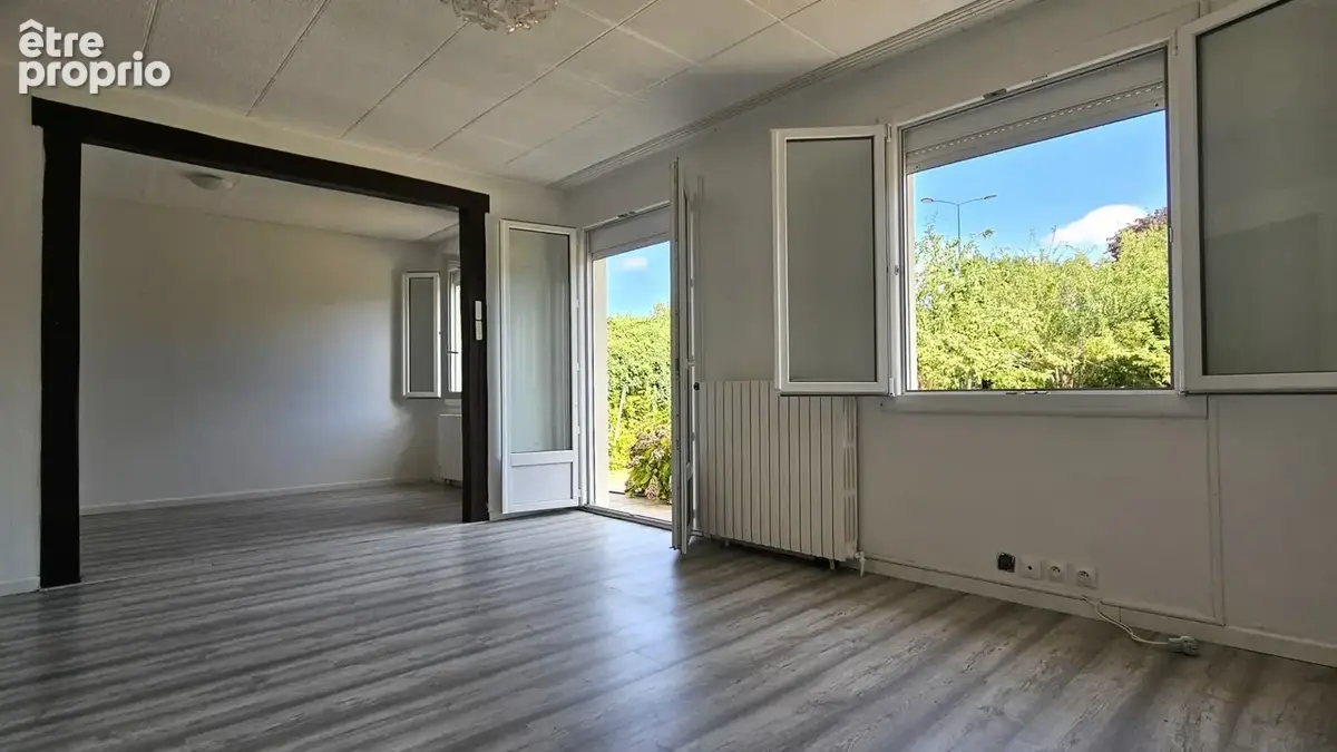 Maison à SERMAISES