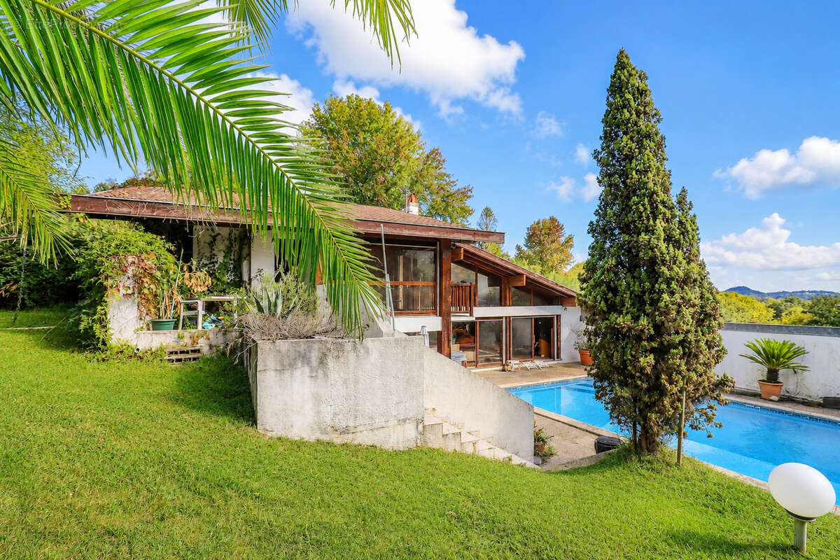 Maison à ARBONNE