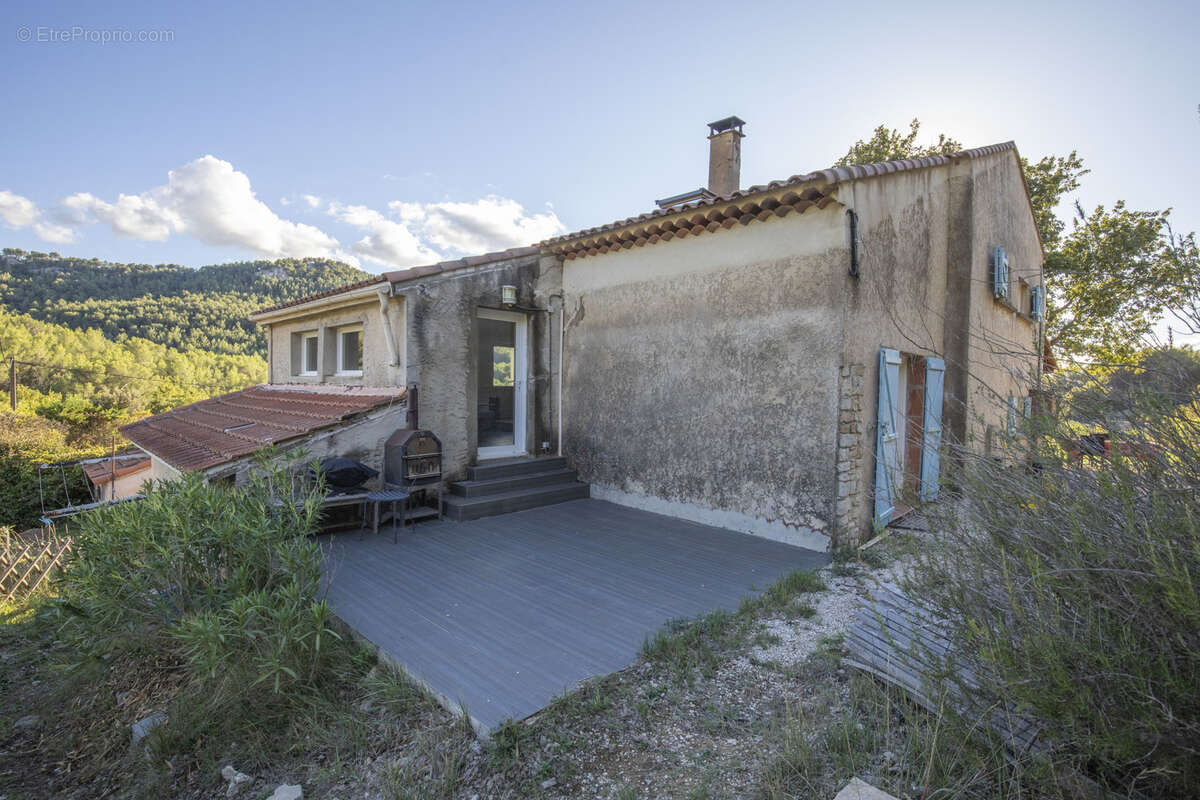 Maison à LA BOUILLADISSE