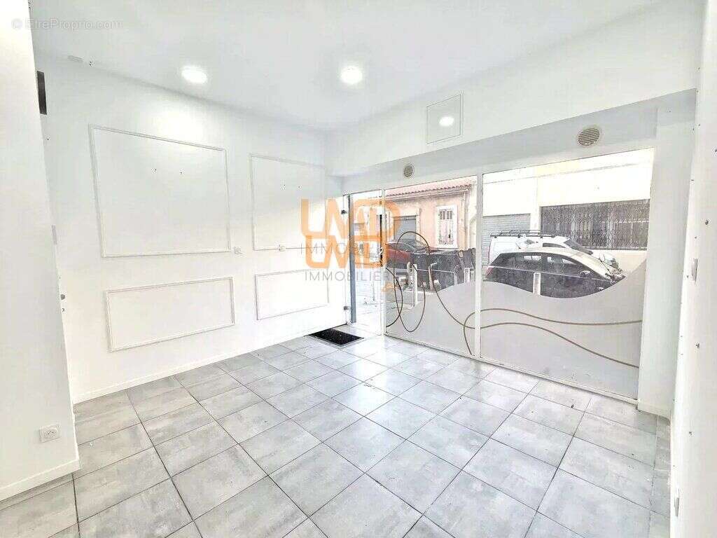 Commerce à MARSEILLE-4E