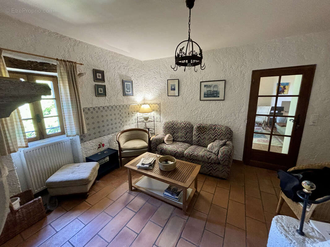 Maison à GRIGNAN