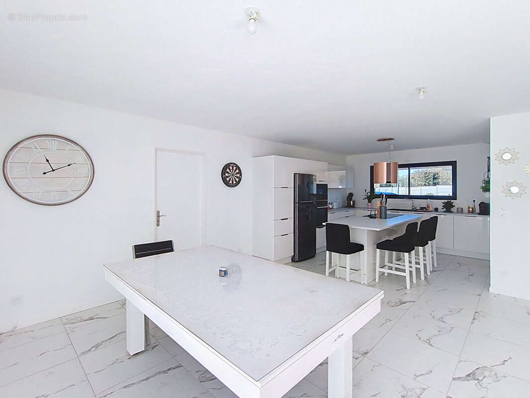 Maison à SAINT-ANDRE-DE-CUBZAC