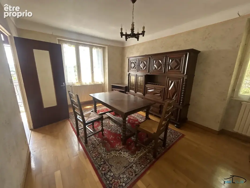 Maison 76 m² à Decazeville  - photo 7