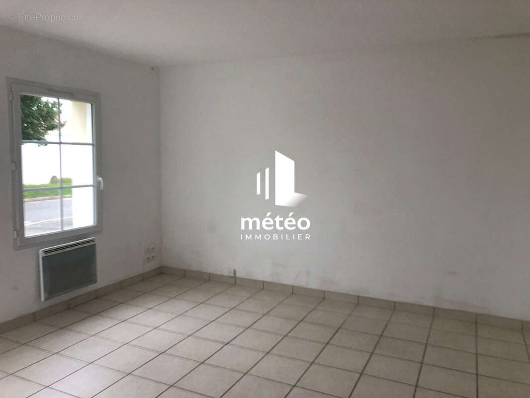 Maison à LA BOISSIERE-DES-LANDES