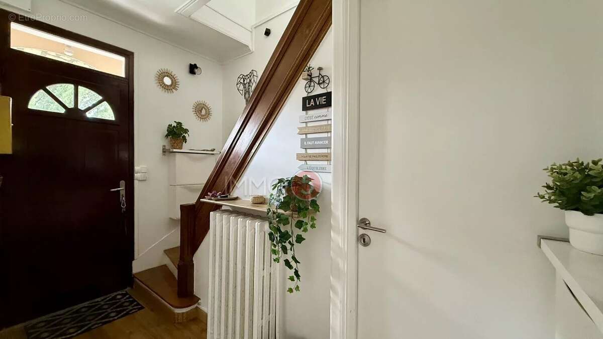 Maison à VILLEMOMBLE