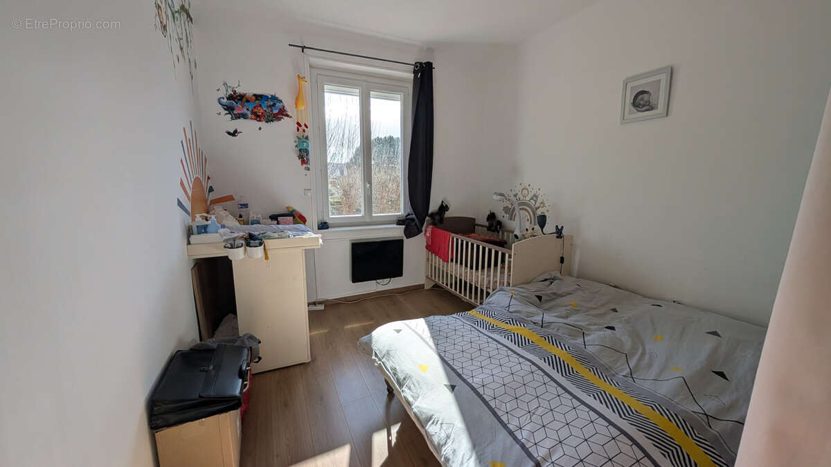 Appartement à GANGES