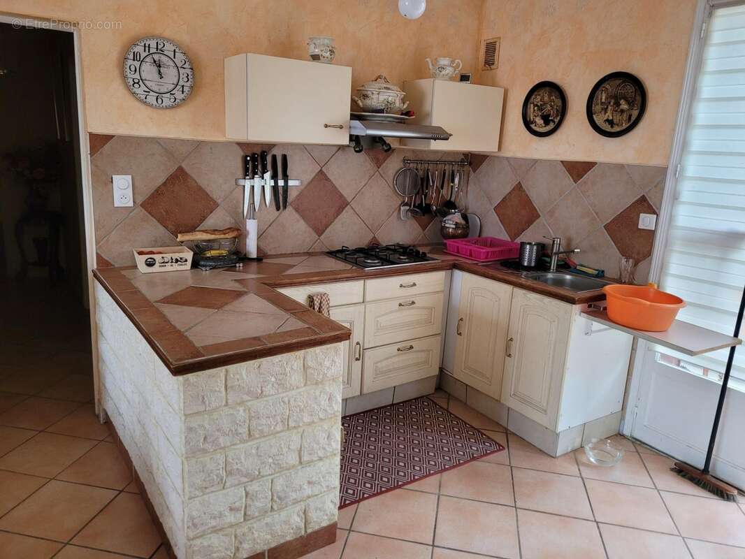 Charmante maison Individuelle 4 pièces VALIGNY (03) - photo 3