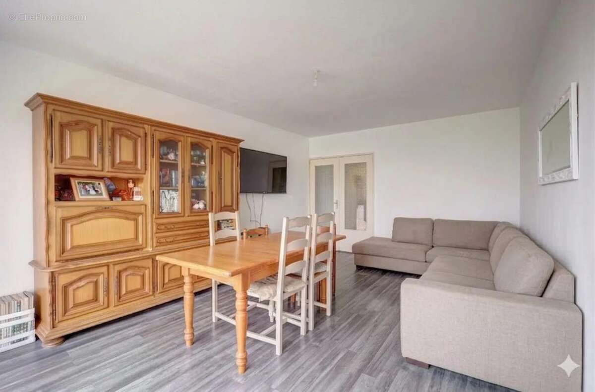 Appartement à VENISSIEUX