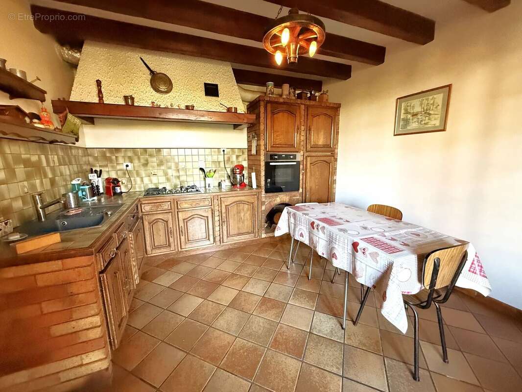 Maison à CHAMP-SUR-DRAC