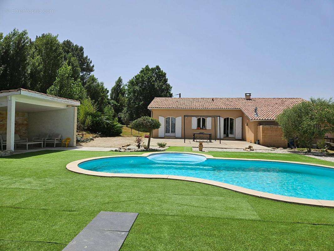 Secteur PUYMIROL : Maison 5 pièce(s) 120 m2 - Garage - Piscine - Jardin - photo 2