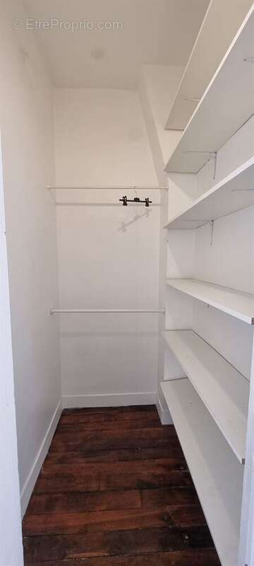 Appartement à LEVALLOIS-PERRET