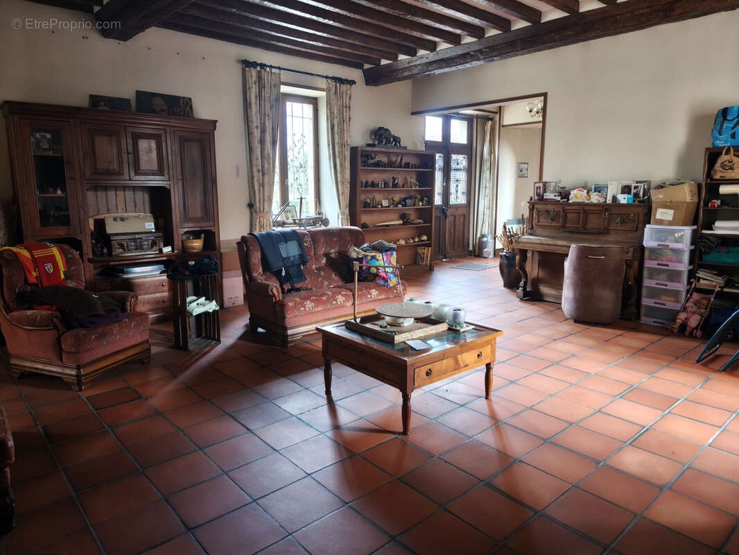 Maison à MONTREUIL-L'ARGILLE