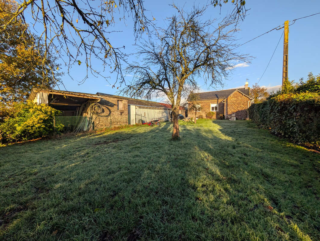 Maison à MAURE-DE-BRETAGNE