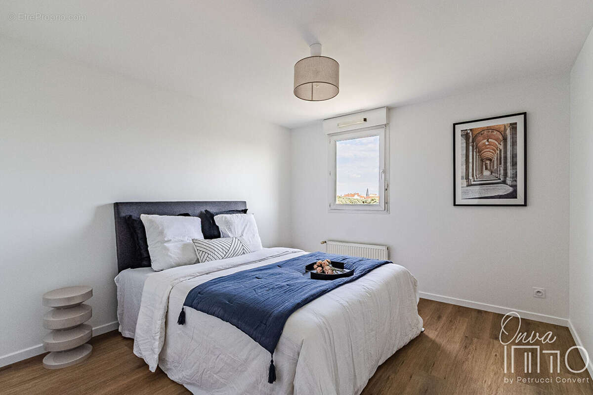 Reconnaissance Balzac / Montchat -  Lumineux T6 de 140m² avec vue dégagée - photo 13