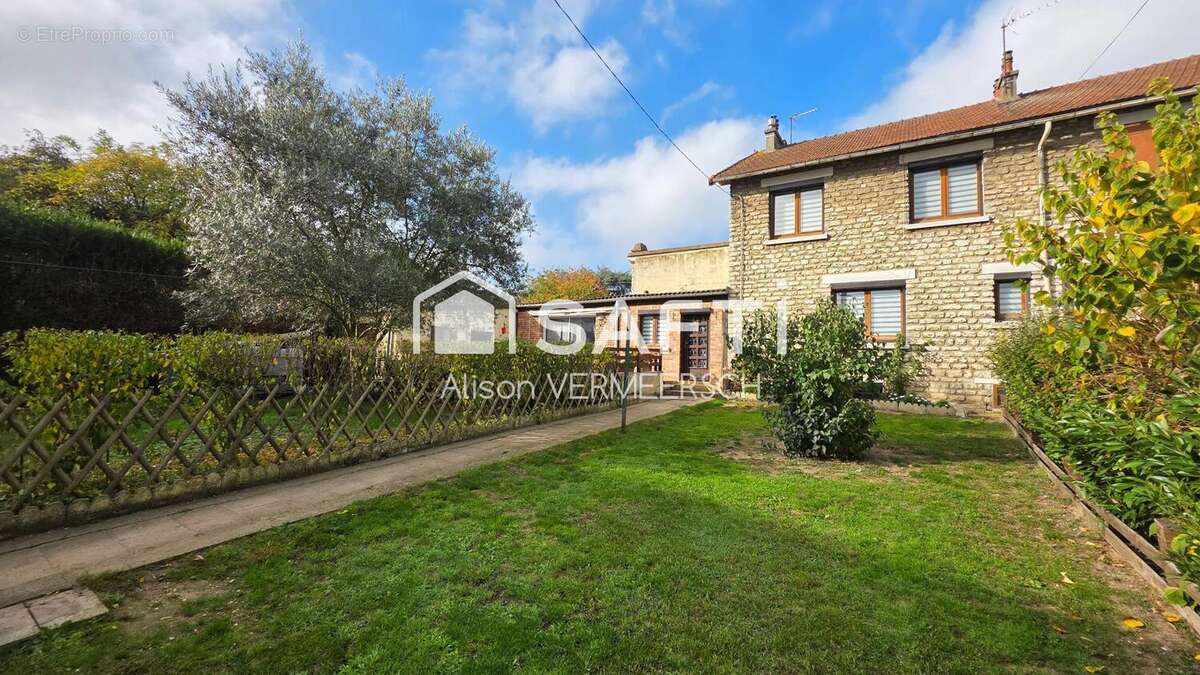 Photo 2 - Maison à MANTES-LA-VILLE