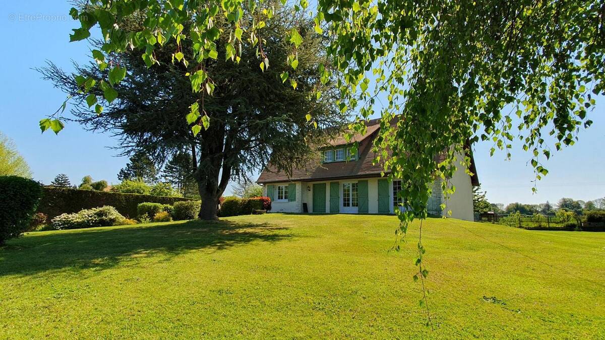 Photo 1 - Maison à PONT-L'EVEQUE