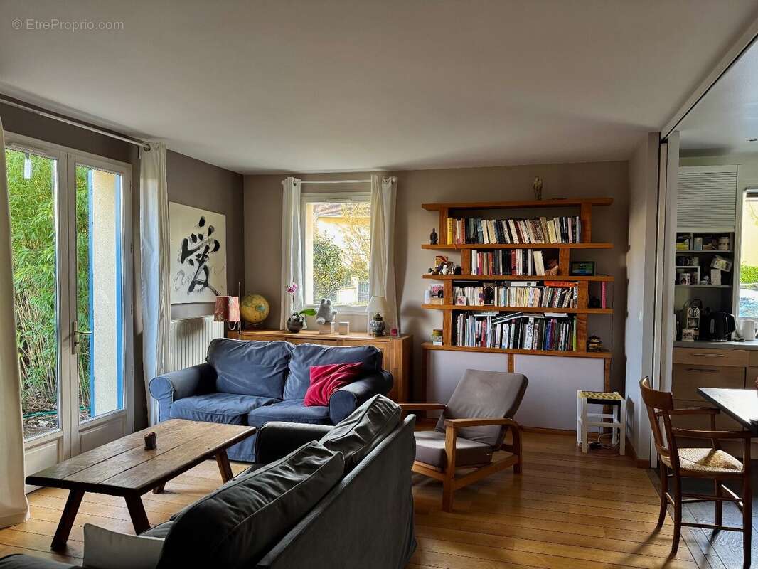 Maison à LES LOGES-EN-JOSAS