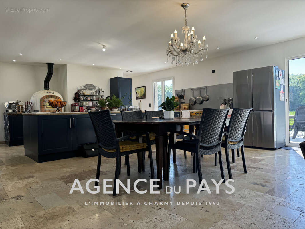 Propriété sur 1.5 hectares - 1 h 30 paris - photo 4