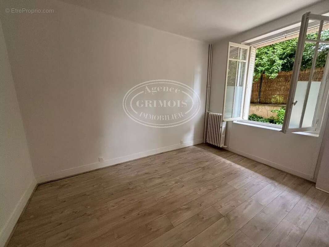 Appartement T2 RCD 38m² + cave - photo 8