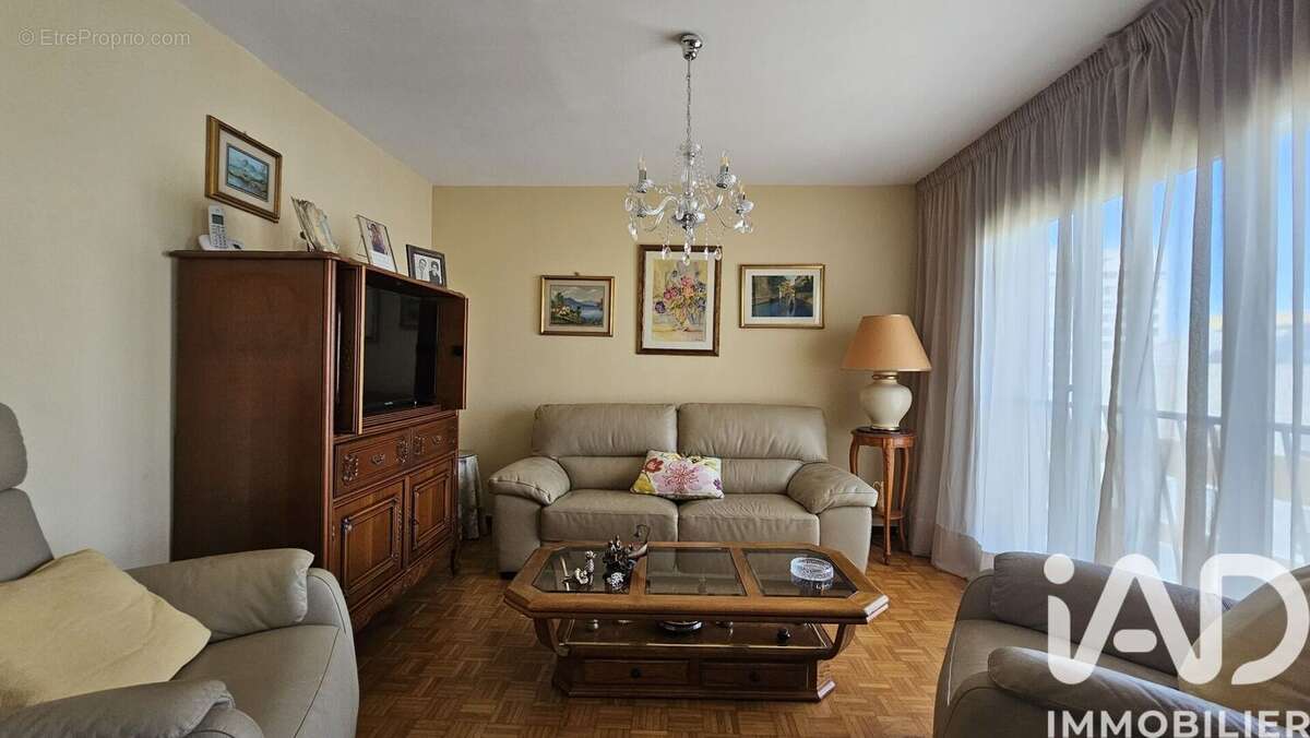 Photo 6 - Appartement à MARSEILLE-3E