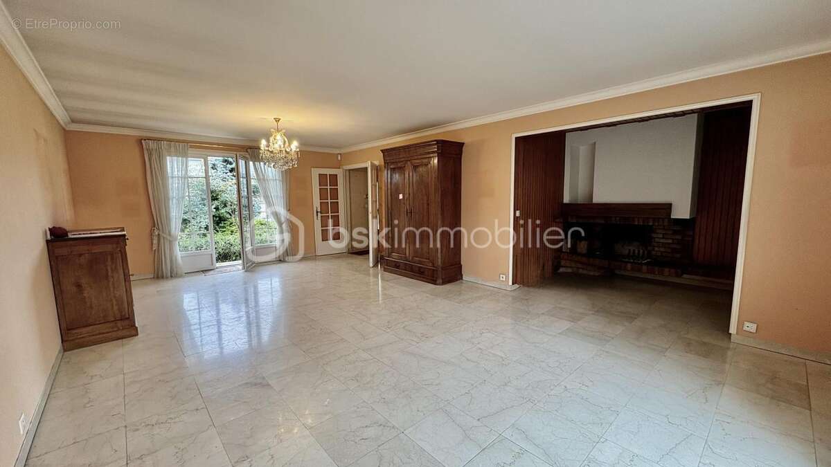 Maison à VILLIERS-SUR-ORGE