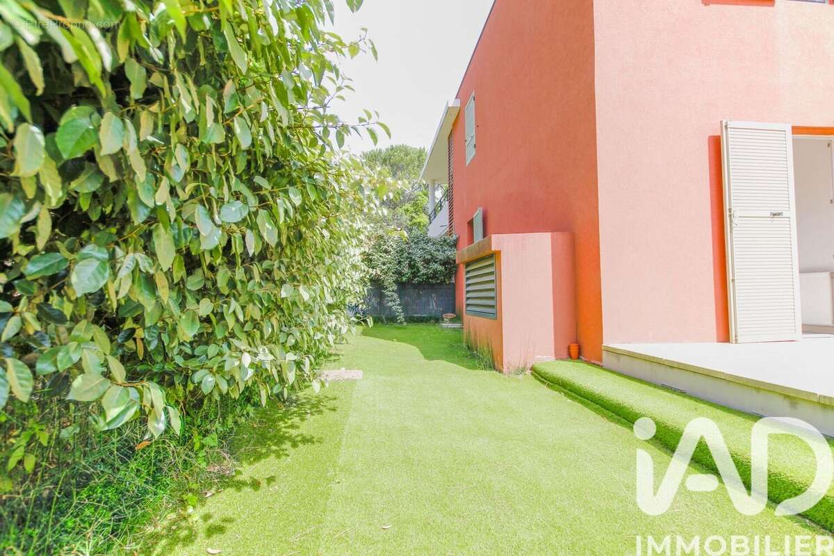 Photo 4 - Appartement à FREJUS