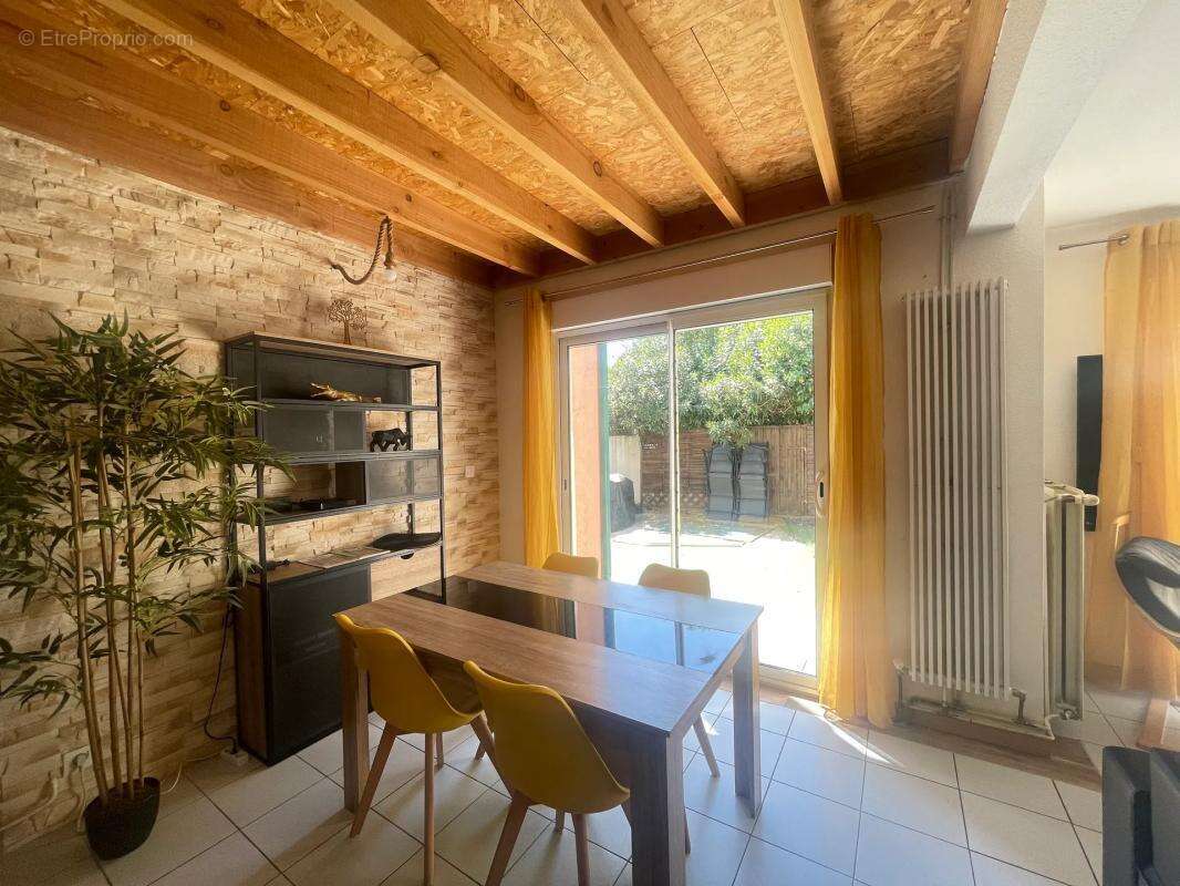 Maison à NIMES