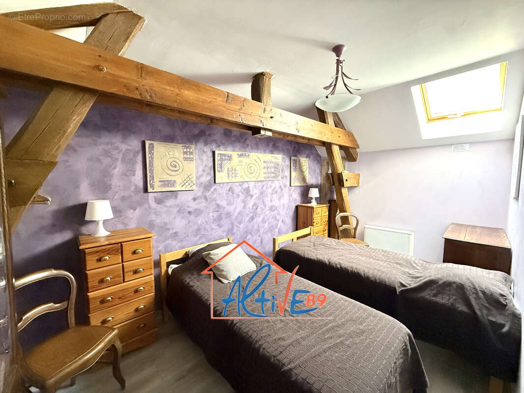 Maison divisée en deux logements   Idéal investissement ou projet familial à Valravillon - photo 18