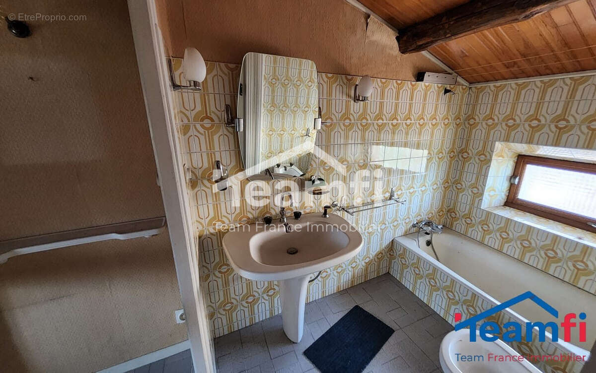 Appartement à SAINT-AMBROIX