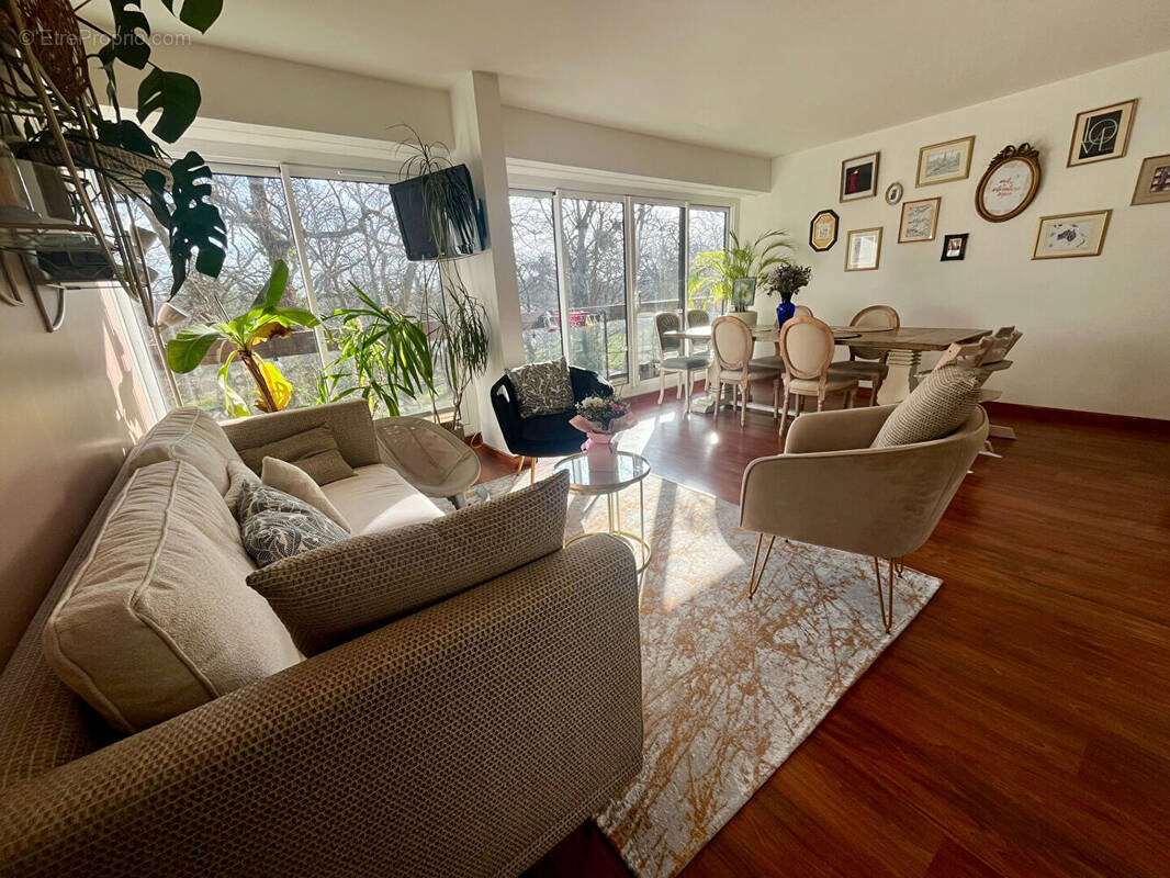 Appartement à MAISONS-LAFFITTE