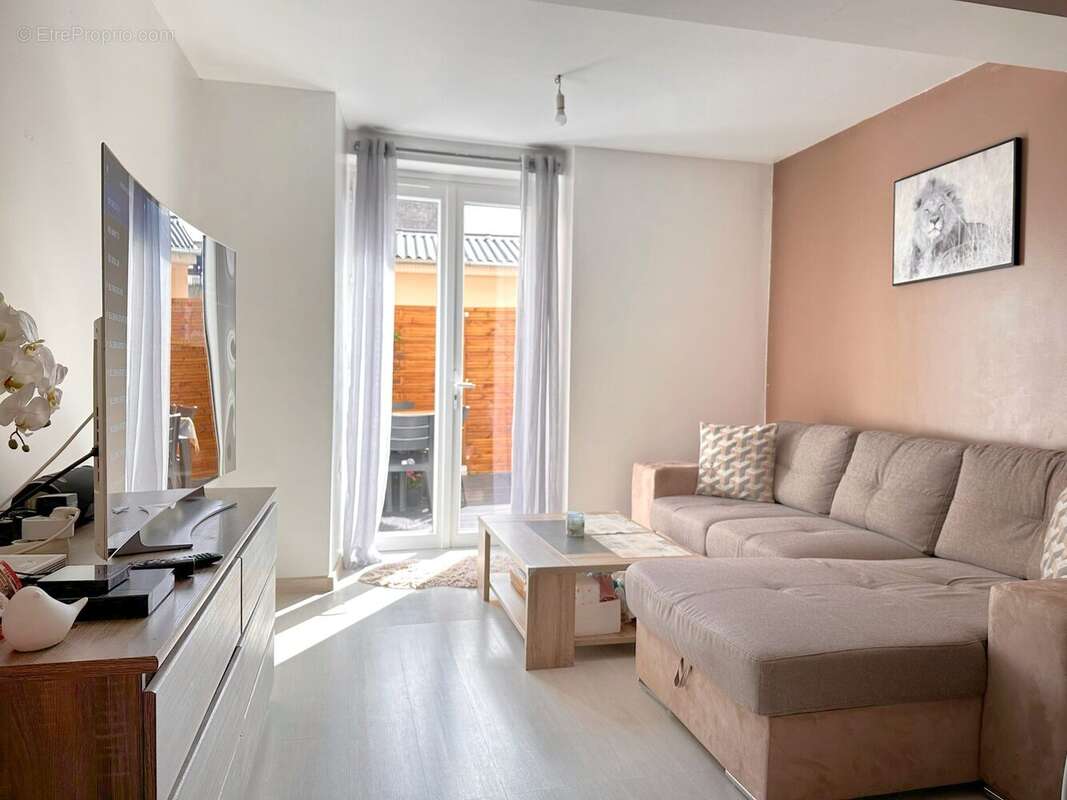 Appartement à BAIN-DE-BRETAGNE