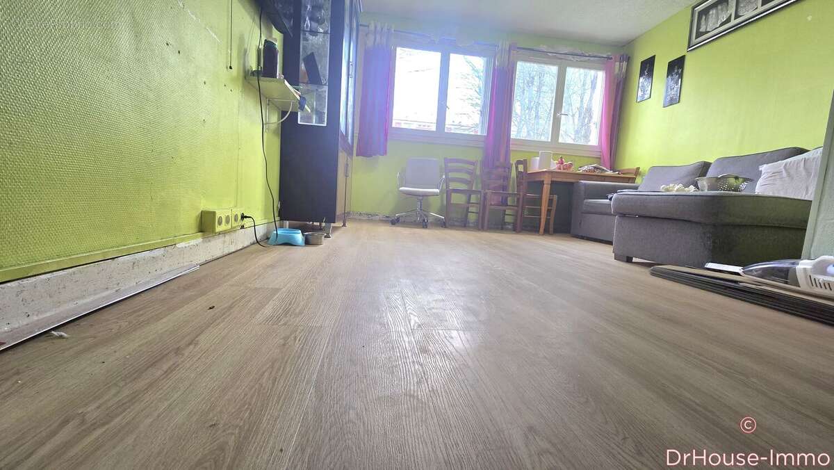 Appartement à VILLIERS-LE-BEL