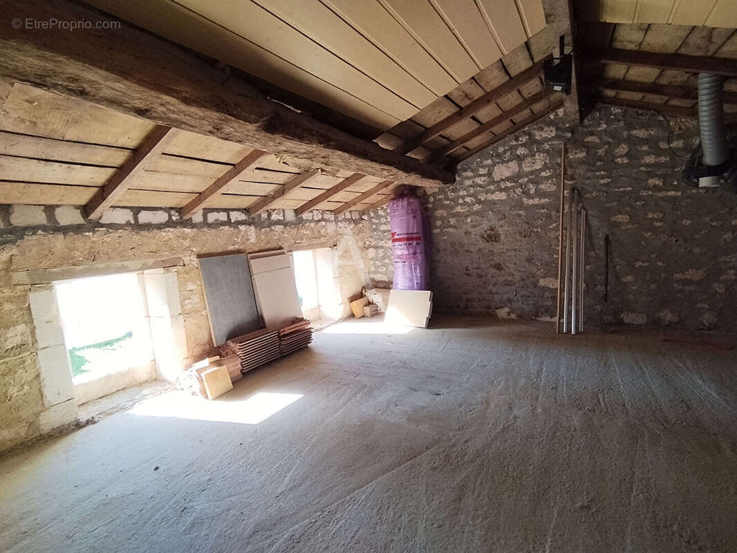 Proche Saintes  - Maison charentaise avec jardin et dépendance - photo 13