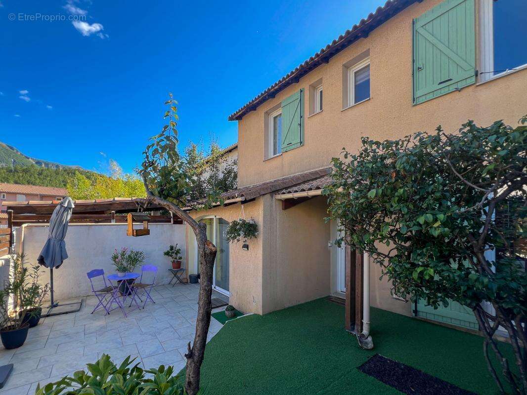 Maison à DIGNE-LES-BAINS