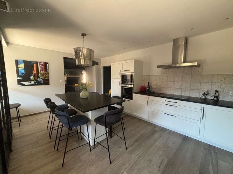 Maison à SAINT-GENGOUX-LE-NATIONAL