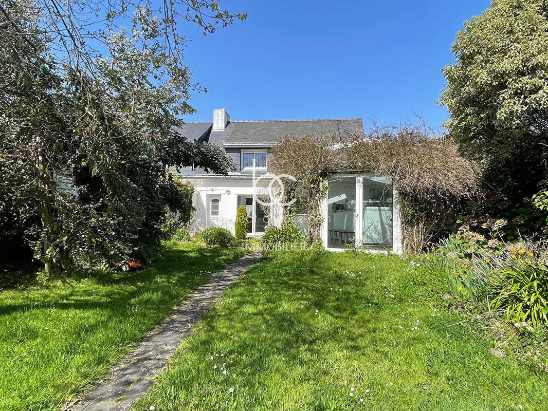 Maison à ARZON