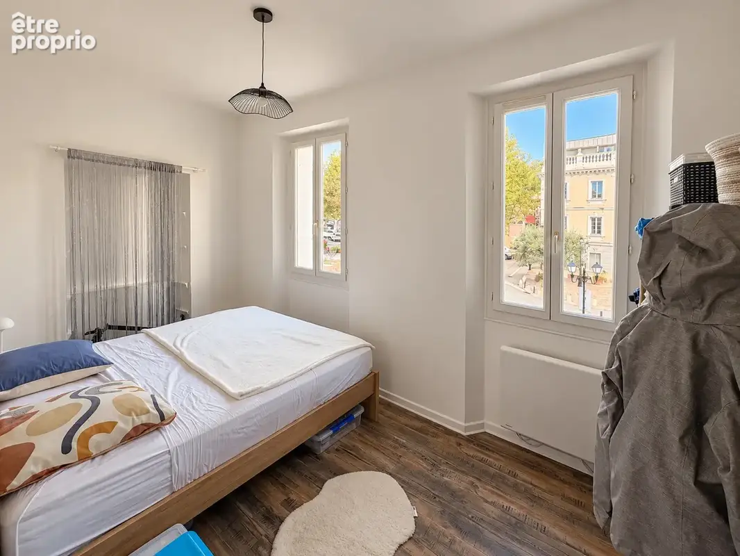 Ollioules - Appartement T3 - photo 6