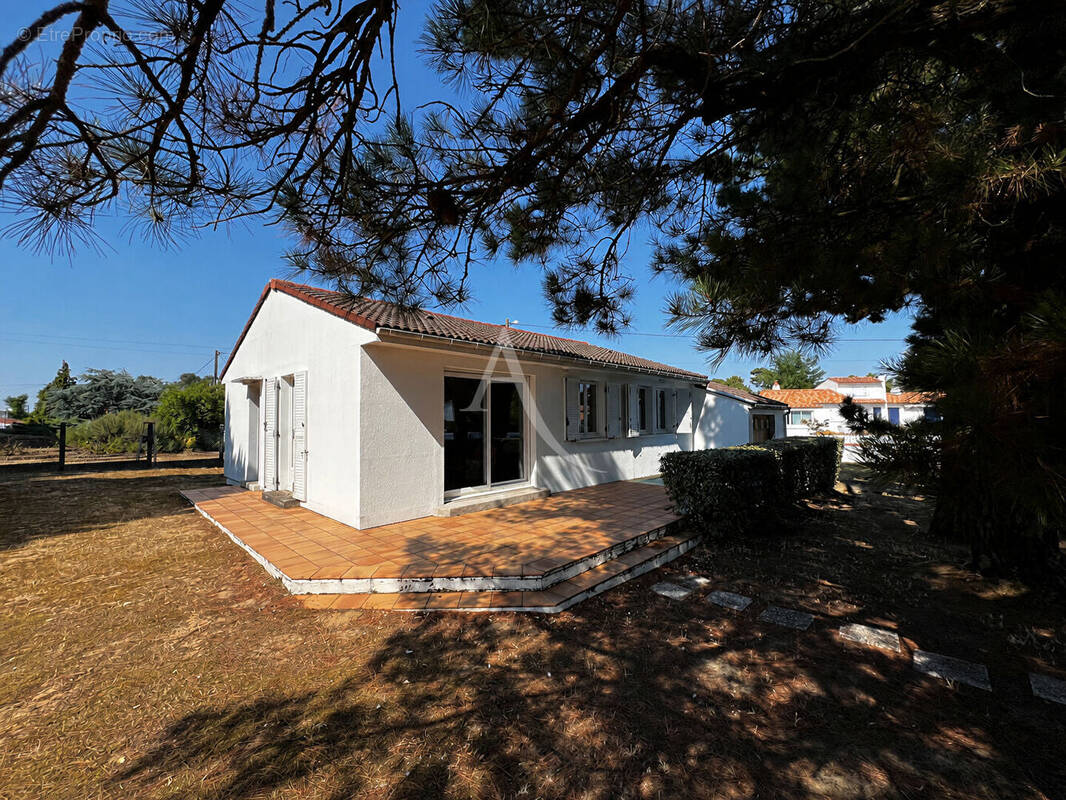 Maison à LONGEVILLE-SUR-MER