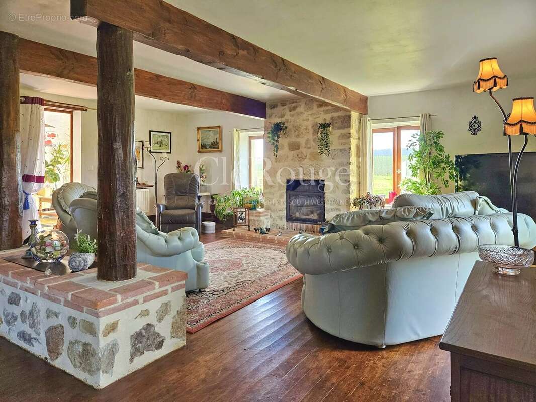 Maison à SAUVETERRE-DE-GUYENNE