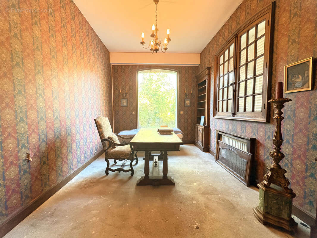 Maison à CHENNEVIERES-SUR-MARNE