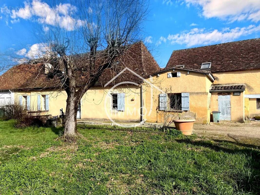 Maison à SAINT-PIERRE-D&#039;EYRAUD