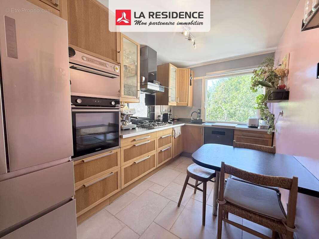 Appartement 79 m² à Velizy-Villacoublay  - photo 5