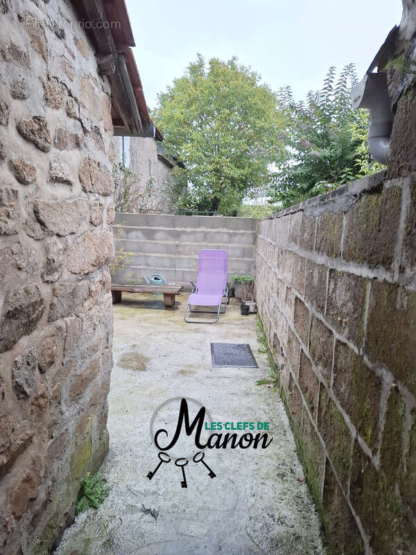 Appartement à BESSINES-SUR-GARTEMPE