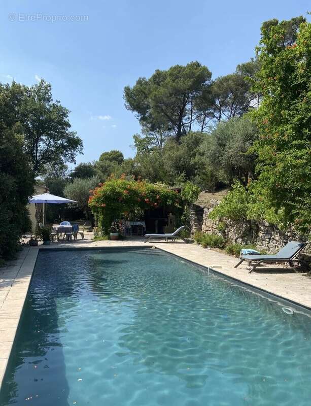 Maison à LORGUES