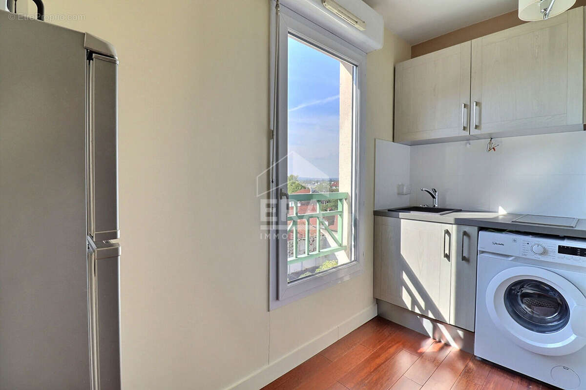 Appartement à RUEIL-MALMAISON