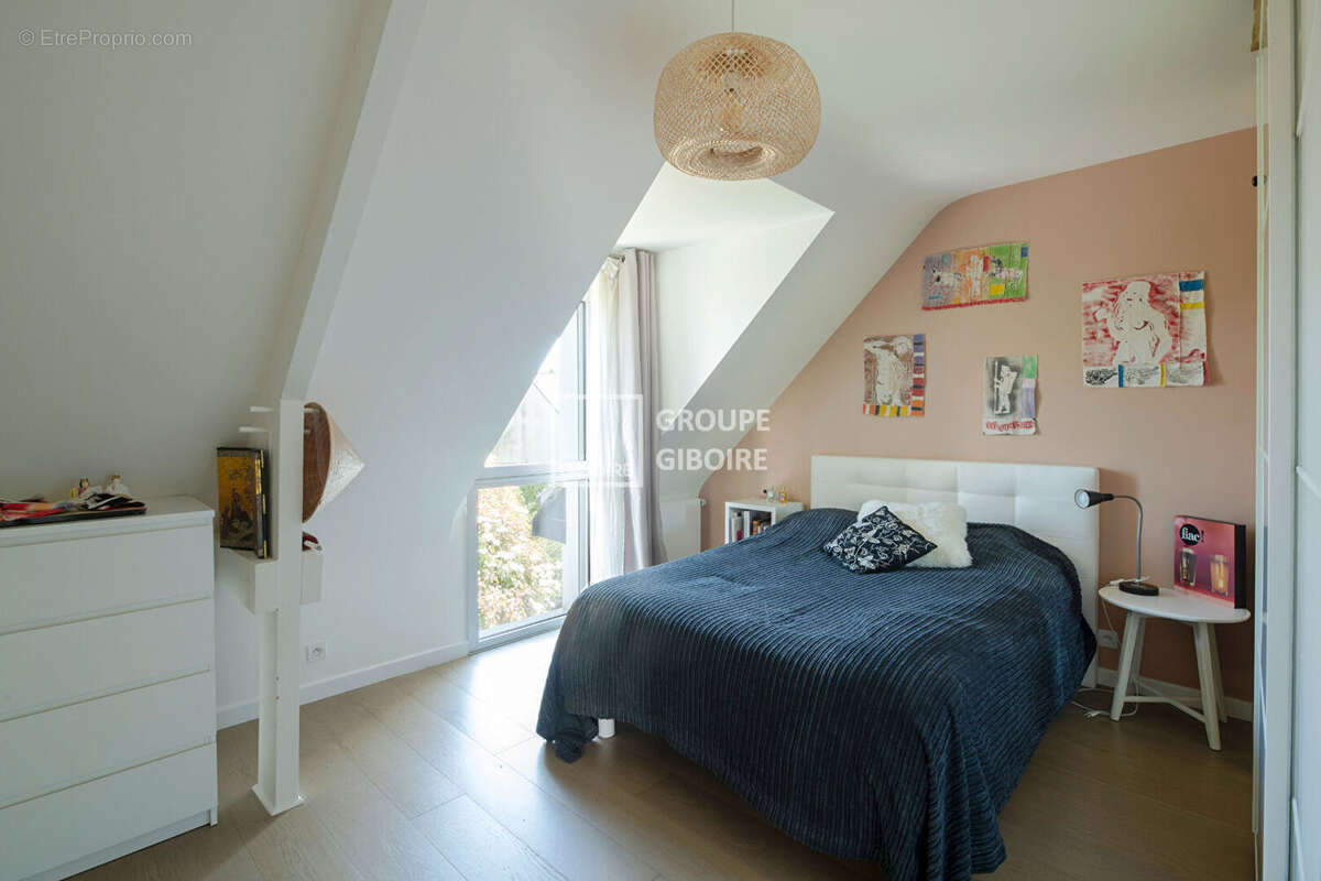 Maison à BRUZ